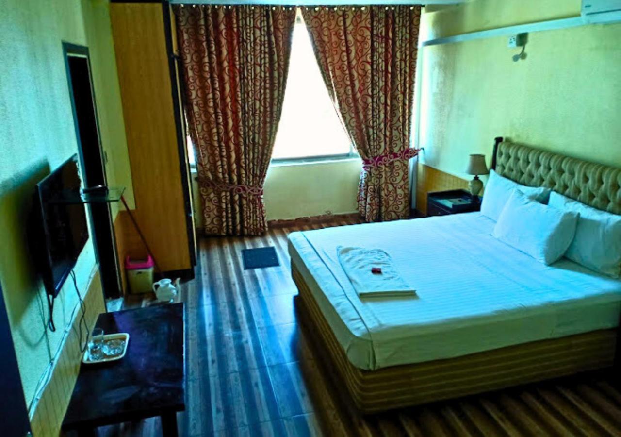 New Islamabad Hotel 외부 사진
