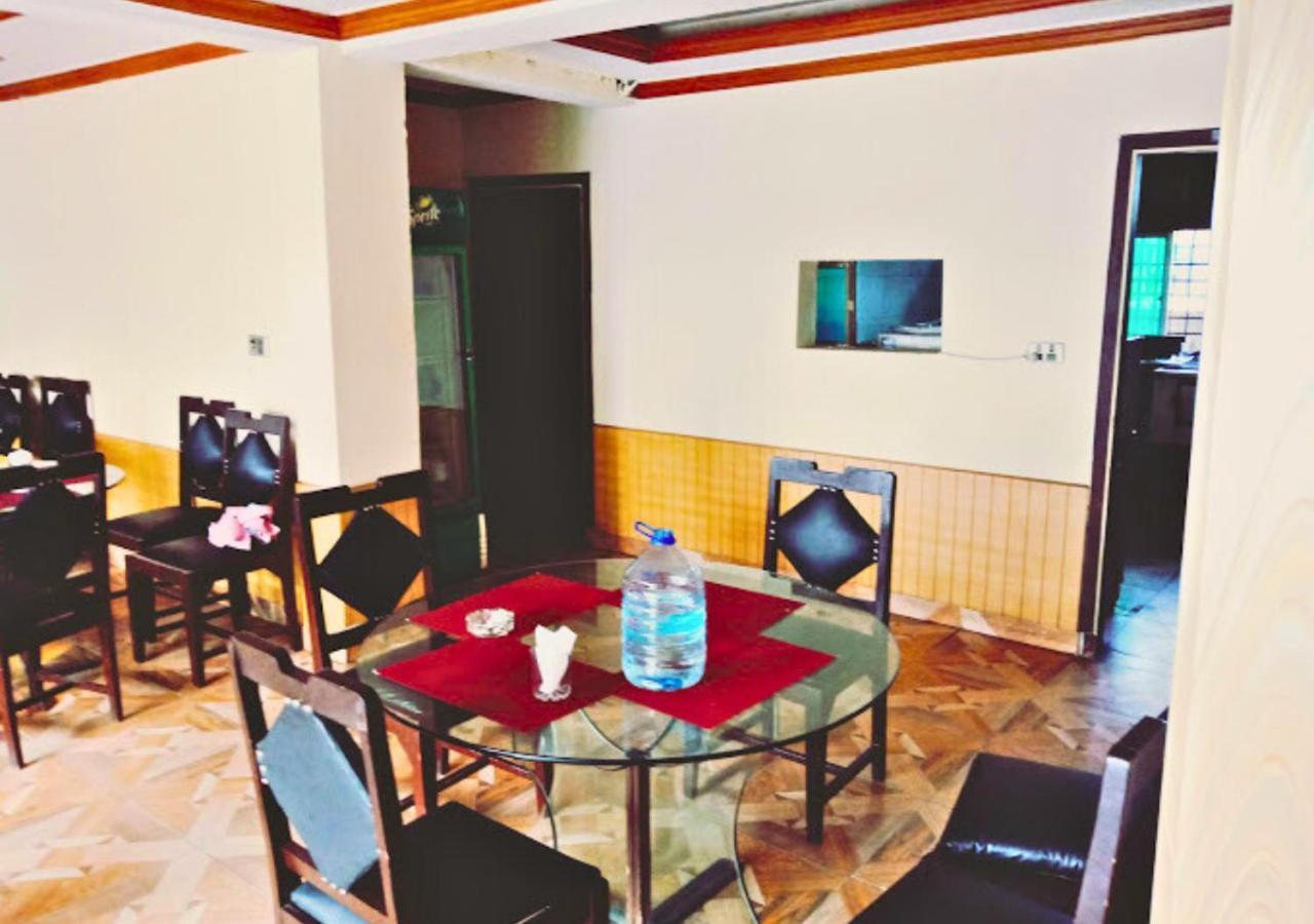 New Islamabad Hotel 외부 사진