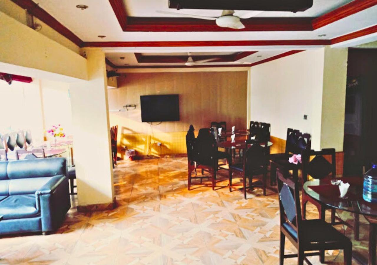 New Islamabad Hotel 외부 사진