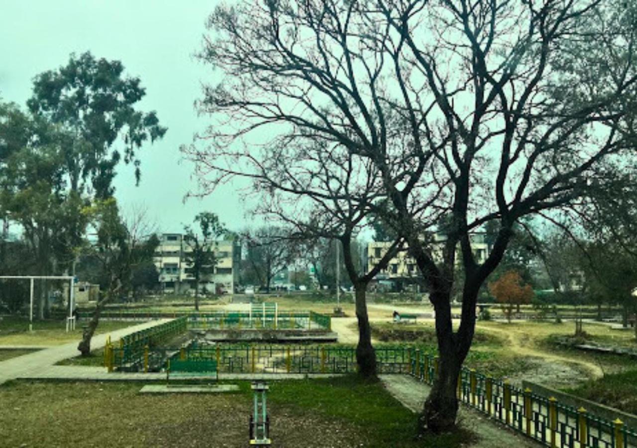 New Islamabad Hotel 외부 사진